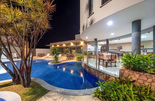 Eunapolis Hotel | Accommodation for Couple w/Pet! | Churrascaria Estrela do Sul - 0.9 Mi Away