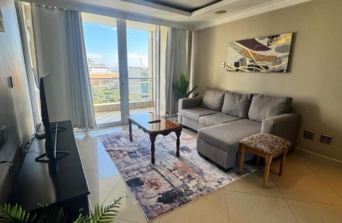 Durban Point Apartment | Accommodation Front - Comfortable 2 Sleeper Close to Cruise Terminal