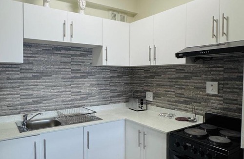 North Beach Apartment | Accommodation Front - Edgy Beachfront 2 Sleeper with Stunning View