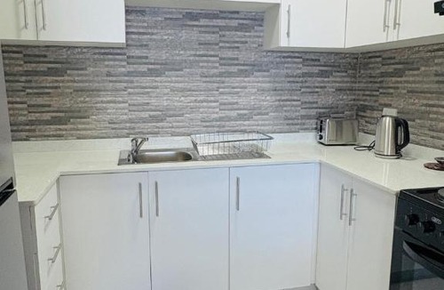 North Beach Apartment | Accommodation Front - Edgy Beachfront 2 Sleeper with Stunning View