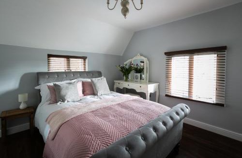 Royal Tunbridge Wells House | Accommodation at Salomons Estate