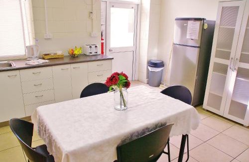 Winston Hostel | Accommodation @ Isa