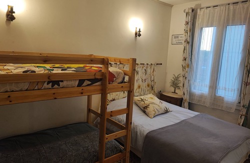 Maligny House | Accommodation near Chablis (WIFI)