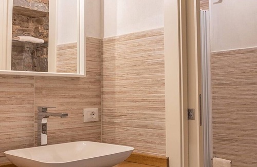 Baratti House | Accommodation Pendolino