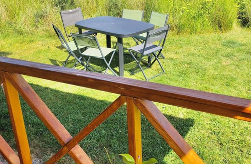 Sulniac Ski Chalet | Accommodation sleeps 6 in quiet location Swimming pool open until 15/09 Pets welcome
