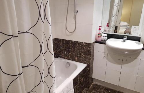 Darling Harbour Apartment | Accommodation Sydney Darling Harbour