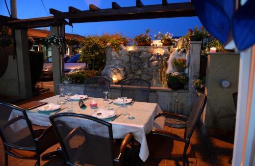 Borca House | Accommodation Tara