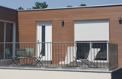 Coupvray Apartment | Accommodation with large terrace
