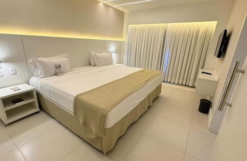 Recreio dos Bandeirantes Hotel | Accommodations Perfect for Large Group or Family | With Scenic View!