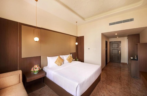 Chromepet Hotel | Accord Chrome