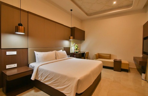 Chromepet Hotel | Accord Chrome