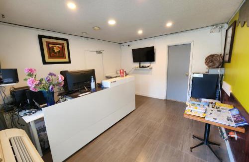Okanagan-Similkameen Hotel | Ace Motel