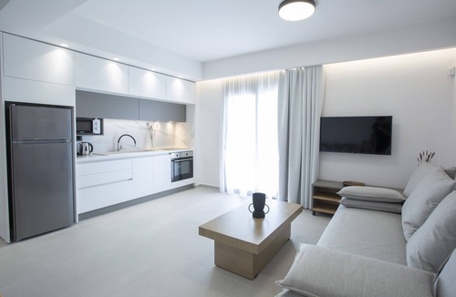 Lefkada Town House | Achillion Suites