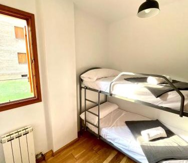 Sort Apartment | ACOGEDOR PISO EN SORT CON PISCINA