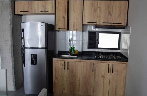 La Estrella Apartment | Acogedor y moderno Apt cerca a termales en el corazon de Santa Rosa.
