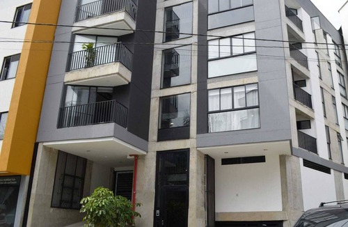 La Estrella Apartment | Acogedor y moderno Apt cerca a termales en el corazon de Santa Rosa.