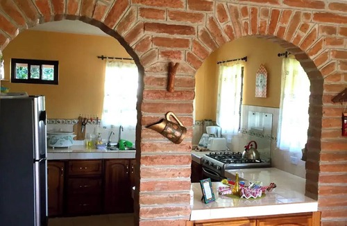 Cotacachi House | Acogedora casa #2 trabaja desde casa, segura y naturaleza. Primer Piso