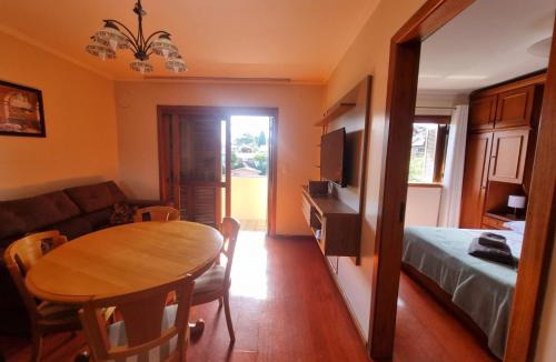 Floresta Apartment | Aconchego e praticidade esperam por você em Gramado!