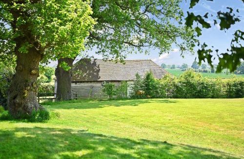 Bilsington House | Acorn Barn