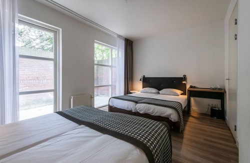 Canal Ring Hotel | Acostar Hotel