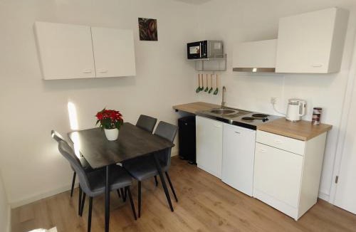 Oehringen Apartment | ACR-Accommodations, Gästezimmer, Monteurunterkünfte