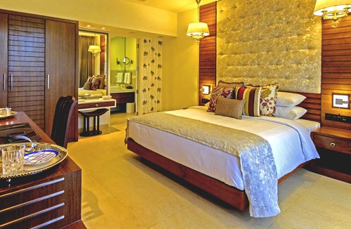 Baga Resort | Acron Waterfront Resort