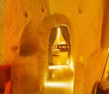 Urgup Hotel | Acropolis Cave Suite