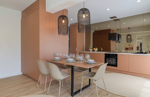 Monastiraki Apartment | Acropolis View Plunge Pool Loft