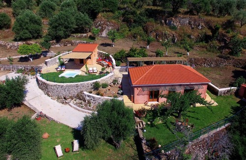 Sami Villa | Acropolis Villa Kefalonia with stunning view, outdoor Jacuzzi & privacy