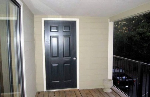 Auburn Condo | Across From Acre Restaurant! In downtown Auburn! CWE
