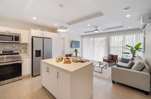 Little Battaleys Condo | Across from beach with resort pool - Coral Beach 202