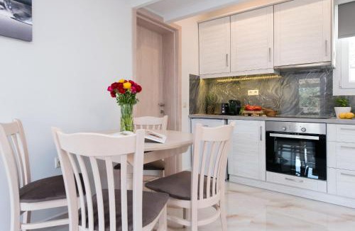 Agios Gordios Villa | AD HOMES