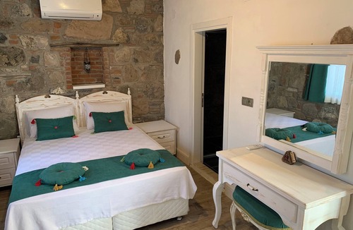 Urla Hotel | Ada Han Butik Otel