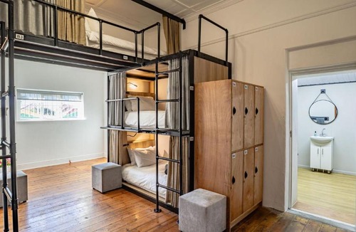 Muizenberg Hostel | Adamastor Pty Ltd