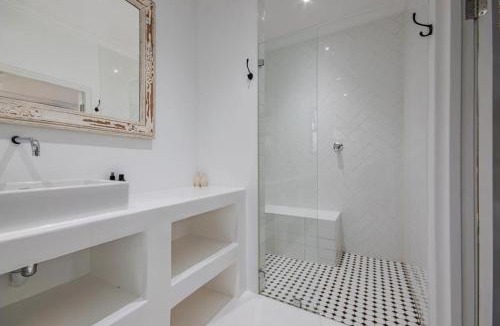 Milnerton Apartment | ADAMVILl