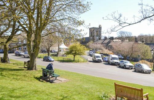 Rothbury House | Addycombe Cottage