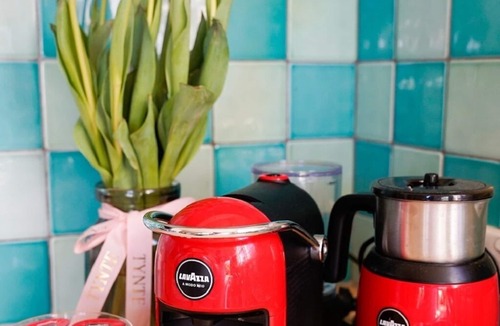 Black Forest House | Adelaide Style Accommodation-Close to City and Beach-4 .5 Star+WI-FI+ 3 carpark