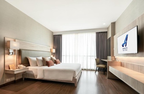 Nana Hotel | Adelphi Suites Bangkok