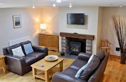 Allonby House | Aden Barn
