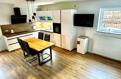 Adenau Apartment | Adenauer Forst Ring Apartment - Hervorragend Geeignet für Langzeitmiete