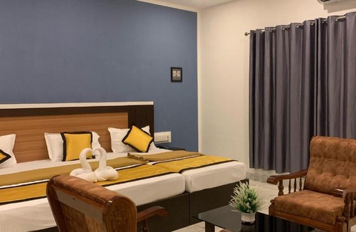 Guruvayur Hotel | Adi Deva Inn