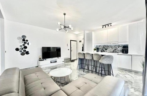 Timisoara Apartment | Adinna Residence