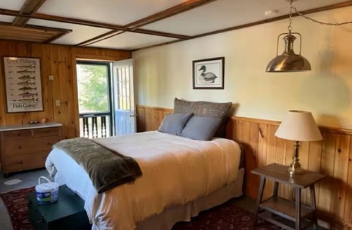 Vermontville Cabin | Adirondack waterfront lodge on Rainbow Lake