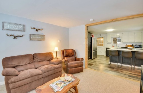 Brantingham Cottage | Adirondacks Cabin: Fish, Hunt & Hike!