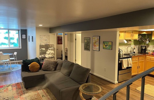 Hillsmere House | Adjacent to Quiet Waters Park and close to Eastport and Downtown Annapolis