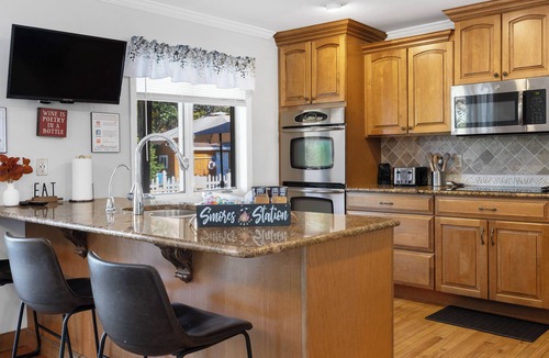 Warrensburg House | ADK Riverside Retreat-Heated Pool-Hot Tub- close to Lake George and Gore