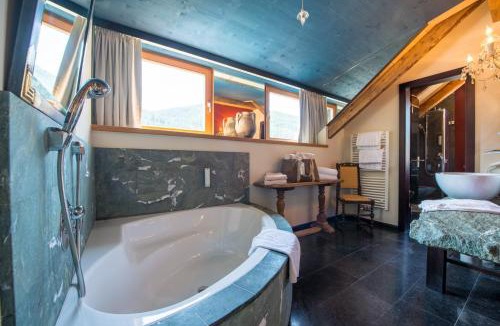 Villabassa Hotel | Adler Suite & Stube
