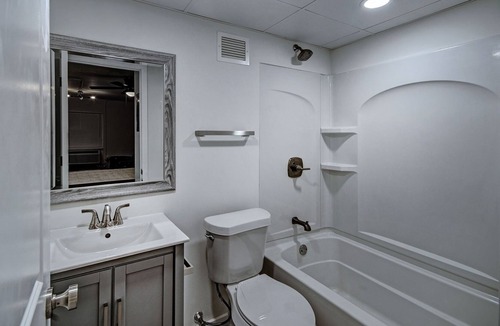 Greater Belhaven Apartment | Admiral Benbow # 233