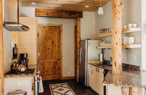 Sunny Slope House | Adobe-Style Retreat | Game Room | 8 Mins to Breck
