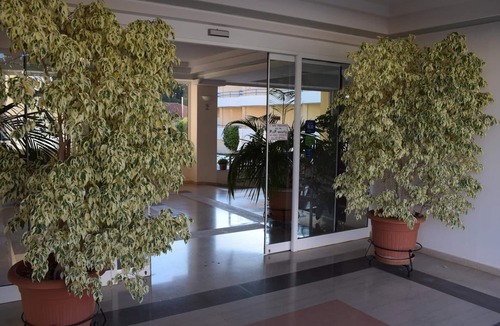 Mytikas Apartment | Adonis Hotel